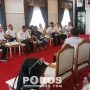 Bupati Sumenep Ahmad Fauzi memimpin rapat koordinasi OPD membahas Kalender Event 2026 di Rumah Dinas