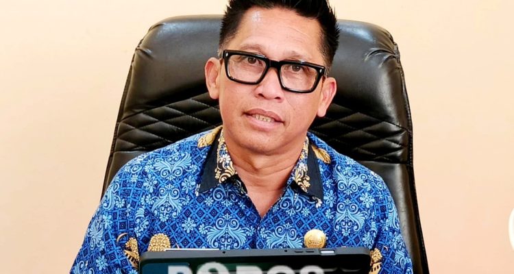 Kepala Bagian Perekonomian Sumenep, Dadang Dedy Iskandar memastiakan pihaknya belum menerima informasi kenaikan Harga BBM.