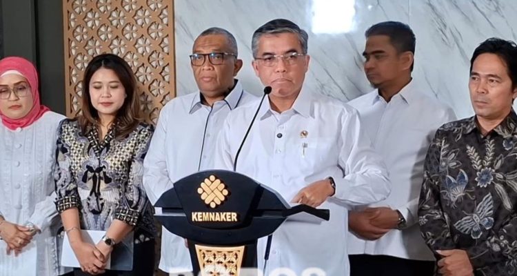 Pemerintah melalui Mentri Ketenagakerjaan, Yassierli resmi menerbitkan SE WFH untuk dunia usaha swasta, BUMN, BUMD.