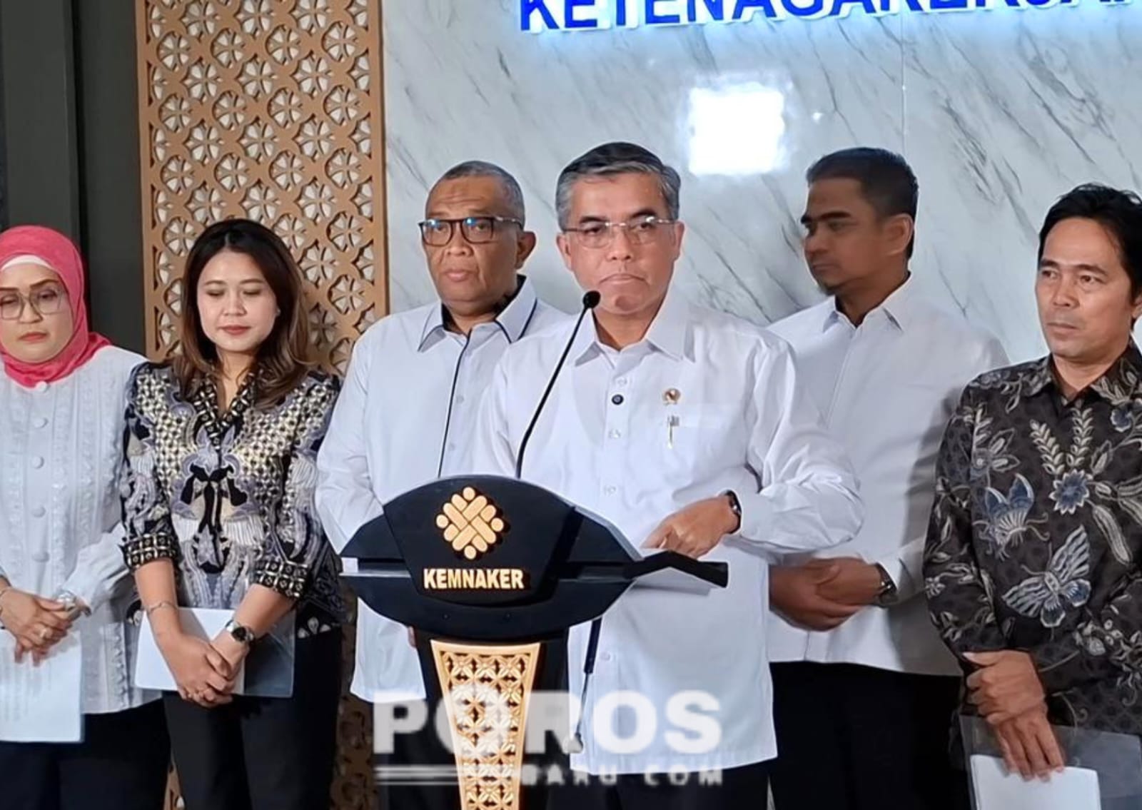Pemerintah melalui Mentri Ketenagakerjaan, Yassierli resmi menerbitkan SE WFH untuk dunia usaha swasta, BUMN, BUMD.