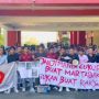 formaka Suasana saat Formaka menggelar aksi di depan Kantor Pemkab Sumenep.