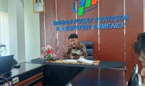 Kepala BPS Sumenep, Handoyo Wijoyo, saat memaparkan pelaksanaan sensus ekonomi dan inflasi Sumenep di bulan Mei 2026.