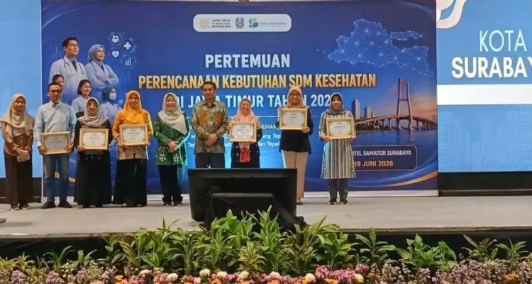Dinkes Pamkesan dinobatkan sebagai SDMK se-Jawa Timur.