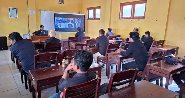 Suasana saat calon anggota PWI Sumenep mengikuti OKK.