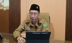 Kepala Bapenda Sumenep, Ferdiansyah Tetrajaya saat ditemui Porosbaru, Sabtu (30/06) di ruangannya.