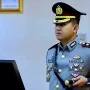 Kombes Pol Ariek Indra Sentanu Kombes Pol. Ariek Indra Sentanu, Kapolresta Sumenep pertama.