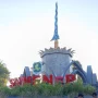 Tugu keris di Desa Sendang, Kecamatan Pragaan, Sumenep.
