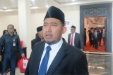 Bupati Sumenep, Achmad Fauzi Wongsojudo, imbau petani tembakau