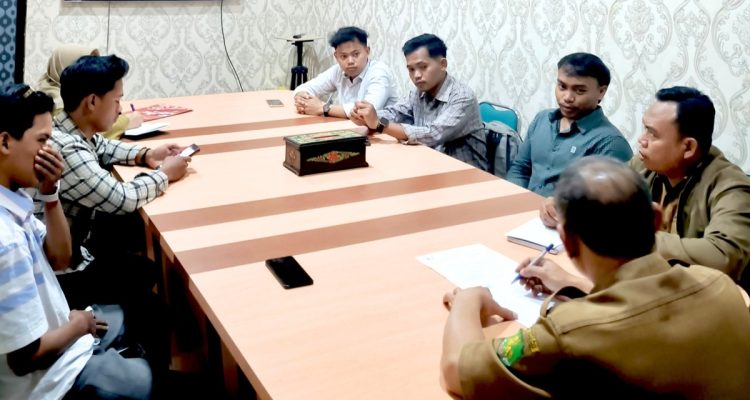 Sapear of justice menggelar audiensi dengan DPMD Sumenep soal E-voting Pilkades Sumenep.