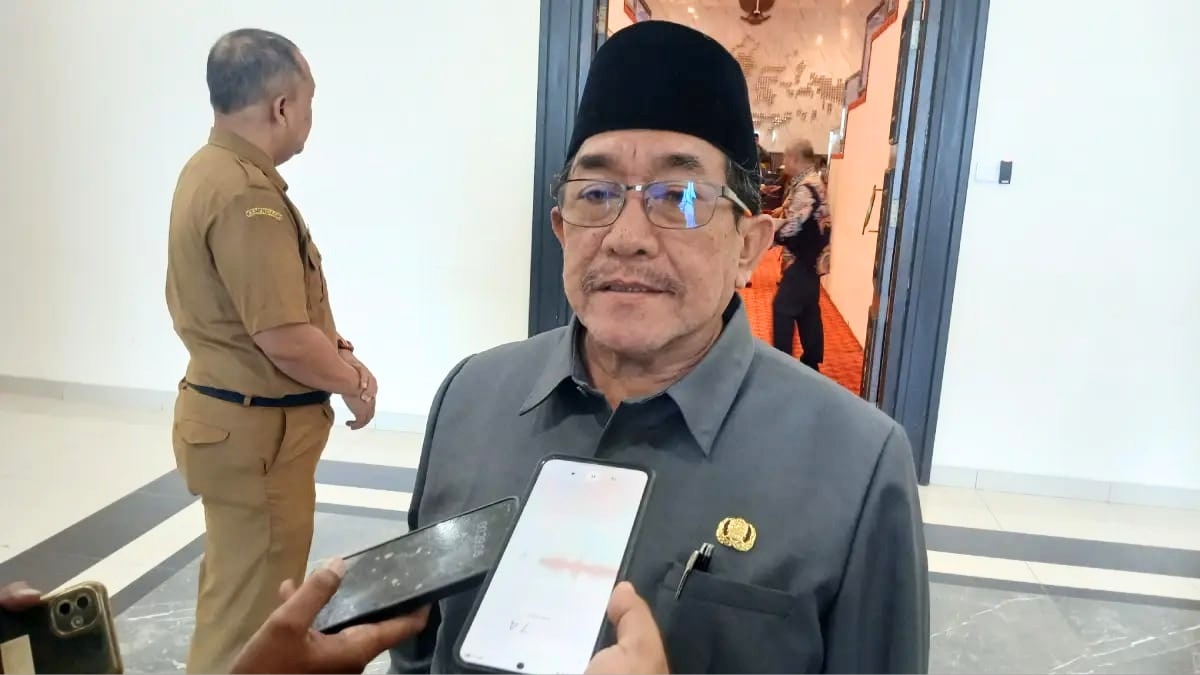Wakil Bupati Sumenep, KH. Imam Hasyim.