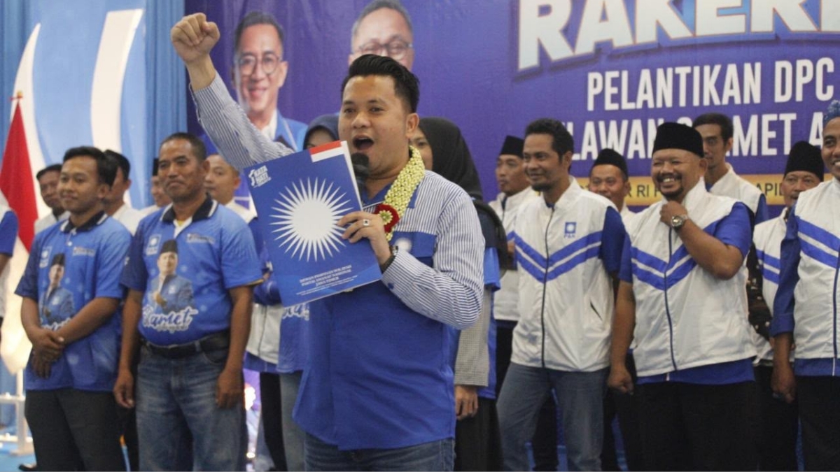 Slamet Ariyadi Kukuhkan 500 Relawan PAN di Sumenep