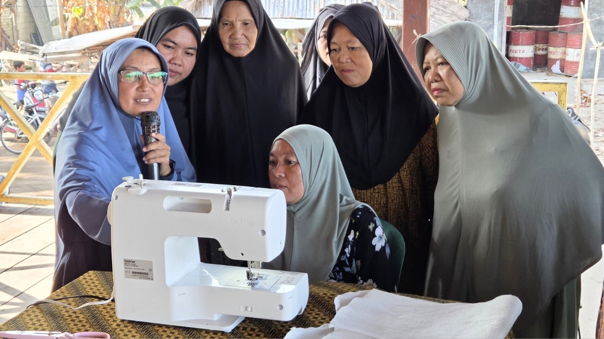 Karang Taruna bekerjasama dengan SKK Migas-KEI beri pelatihan bagi masyarakat rentan di Sapeken, Sumenep.