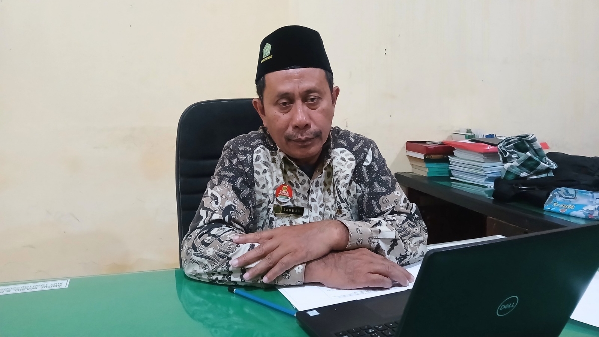 Plt. Kepala Seksi Pondok Pesantren Kemenag Sumenep, Sahnawi,