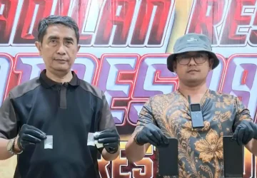 2 Kades Sumenep Dibekuk Polisi Dugaan Kasus Peredaran Sabu 7 2 Kades Sumenep Dibekuk Polisi Dugaan Kasus Peredaran Sabu