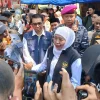 Khofifah Minta Wabup Sumenep Gelar Salat Istisqa Usai Salat Jumat 4 Gubernur Jatim, Khofifah Indar Parawansah, di Pantai Salopeng Sumenep